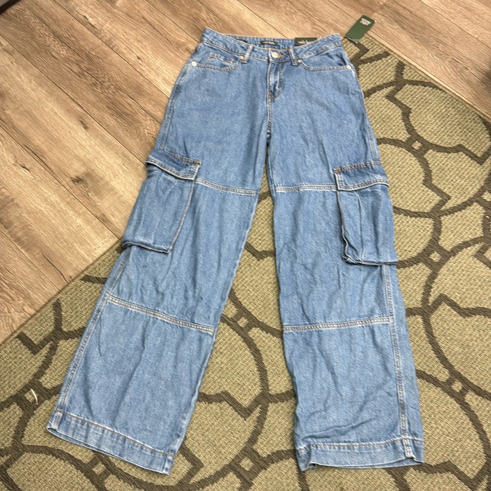 Wild Fable mid rise baggy cargo blue jeans size 2 regular new 31.5 inch inseam